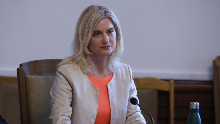 Министър-Динкова:-България-има-предпоставки-да-се-превърне-в-привлекателна-дестинация
